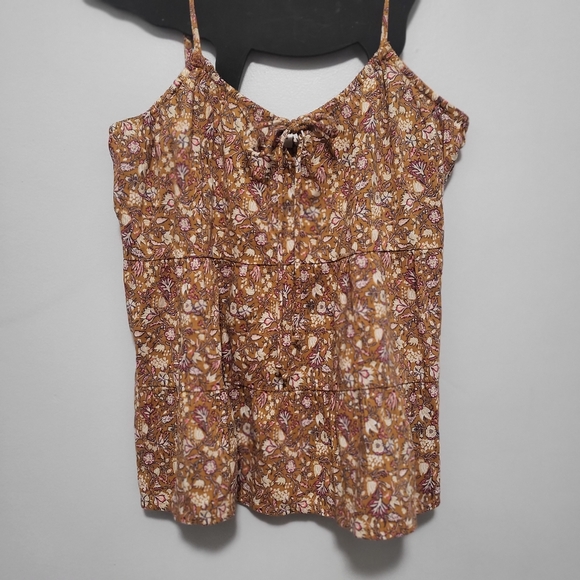 NWT Floral Spaghetti Strap Blouse - Picture 5 of 13